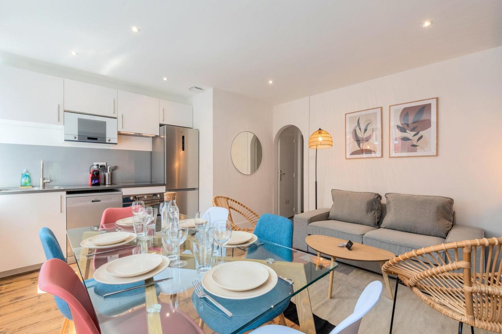 Bright 3-Bedroom 2-Bathroom Flat Lille Eksteriør billede
